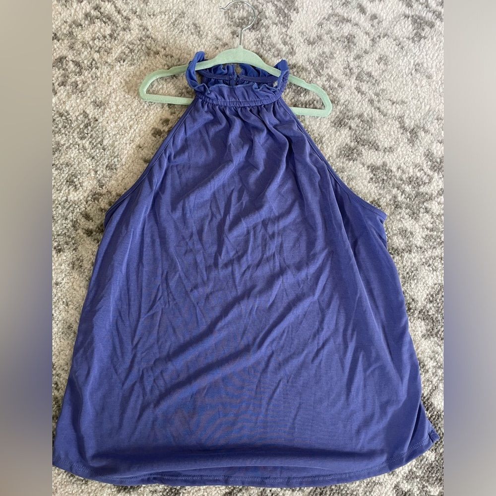NWT Green Envelope Tank top with High Neck green size S